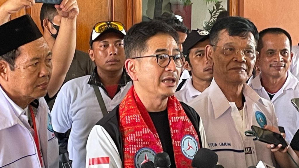 Setahun Berkuasa, Prabowo Ubah Lanskap Kekuasaan: Era Baru Bagi Oligarki?