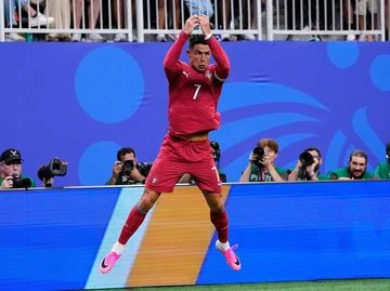Cannavaro ke Ronaldo: Mainlah Beberapa Tahun Lagi, Jangan Pensiun!