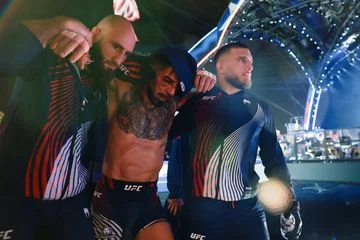 Islam Makhachev Rujak Ilia Topuria yang Dikalahkan Justin Gaethje, Pertarungan Sengit di UFC