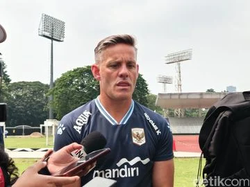 John Herdman Nggak Ambil Pusing soal Perdebatan Pemilihan Skuad Timnas: Strategi Baru untuk Timnas