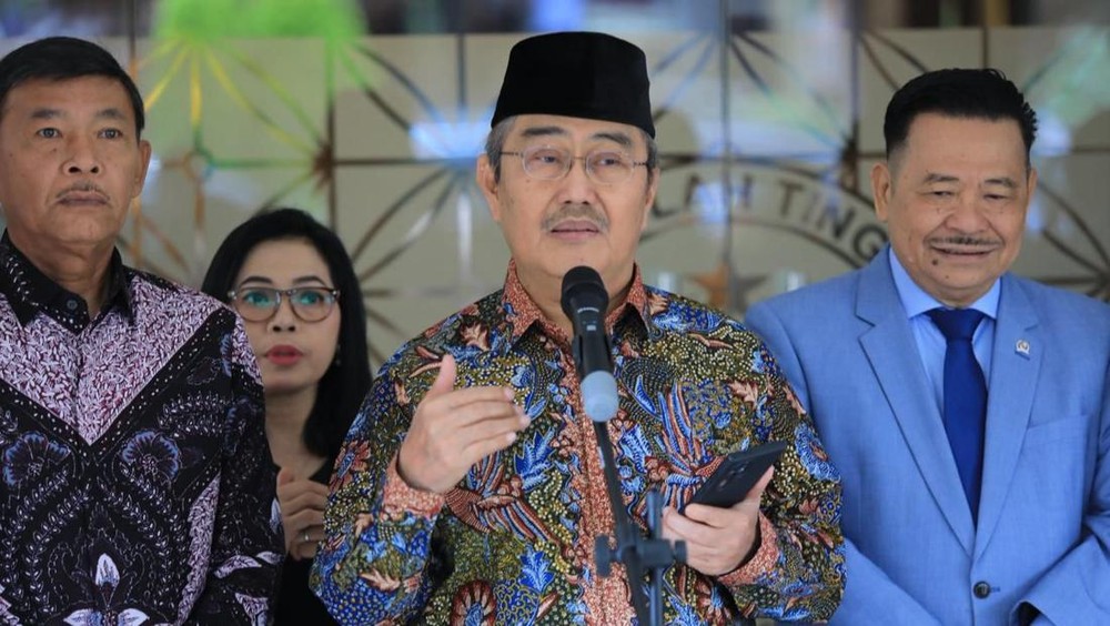 Jimly: Pemerintah Cukup Santai Tanggapi Wacana ‘Gulingkan Prabowo’