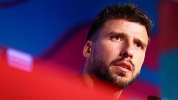 Ruben Dias soal Ronaldo Dikritik: Berisik! Pertahankan Rekan Setimnya