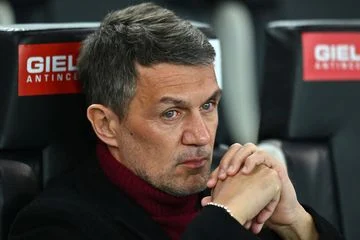 Kalau Bukan Paolo Maldini, Siapa Lagi: Italia Mencari Kebangkitan