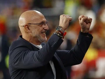 Setelah Bersiap Satu Dekade, De la Fuente Capai Final Piala Dunia: Menguak Perjalanan Menuju Puncak