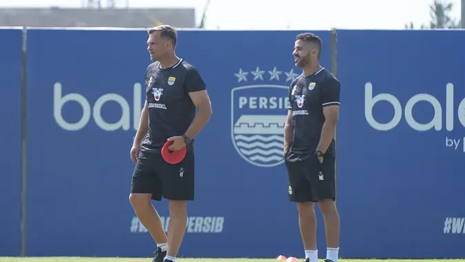 Persib Libur Singkat Tolic Ingatkan Badai Oktober