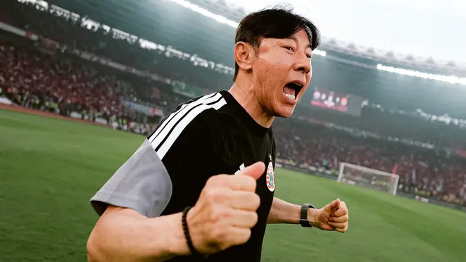 Persija Menggila di Puncak Klasemen