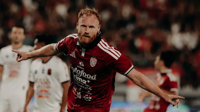 Bali United Mengamuk di Stadion Dipta