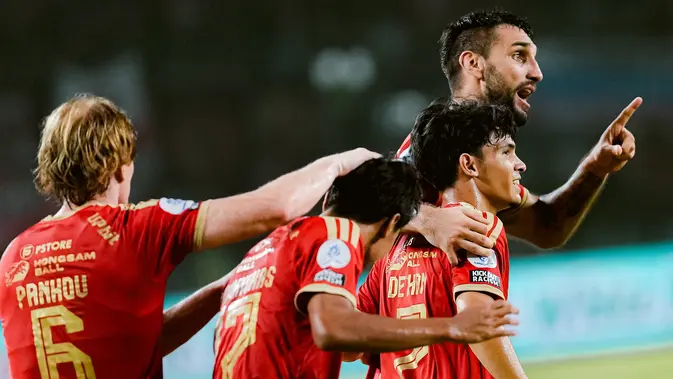 Persija Kokoh di Puncak Klasemen