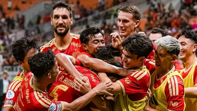 Persija Kokoh di Puncak Persib Merangsek