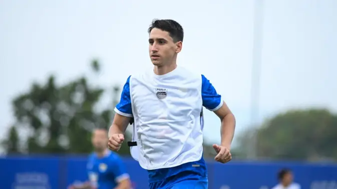 Misi Besar Persib Taklukkan Port FC
